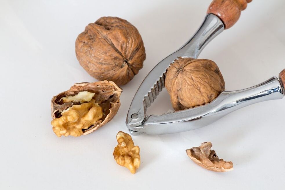 El uso de nueces por parte de un hombre mejora la calidad de los espermatozoides. 